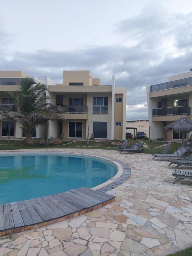 Vilas Na Praia Residence O Paraiso E Aqui Aracati Exterior photo